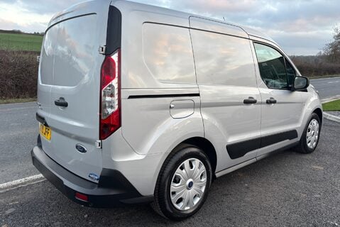 Ford Transit Connect 200 L1 Trend 100 ps Tdci Panel Van - Air Con / Sat Nav / Camera 2