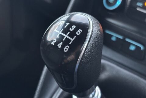 Ford Transit Connect 200 L1 Trend 100 ps Tdci Panel Van - Air Con / Sat Nav / Camera 33