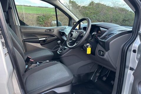 Ford Transit Connect 200 L1 Trend 100 ps Tdci Panel Van - Air Con / Sat Nav / Camera 18