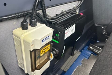 Mercedes-Benz Sprinter 316 Cdi Mwb Hr 4x4 Workshop Van 32