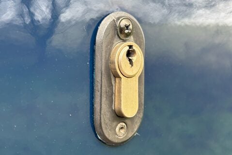 Mercedes-Benz Sprinter 316 Cdi Mwb Hr 4x4 Workshop Van 25