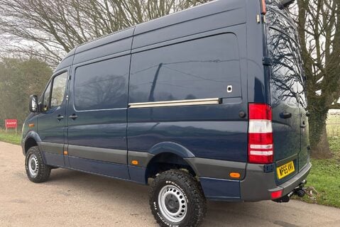 Mercedes-Benz Sprinter 316 Cdi Mwb Hr 4x4 Workshop Van 6