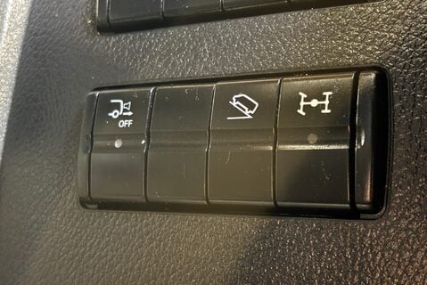 Mercedes-Benz Sprinter 316 Cdi Mwb Hr 4x4 Workshop Van 30