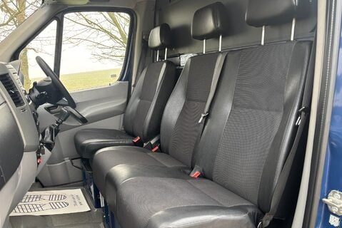 Mercedes-Benz Sprinter 316 Cdi Mwb Hr 4x4 Workshop Van 3