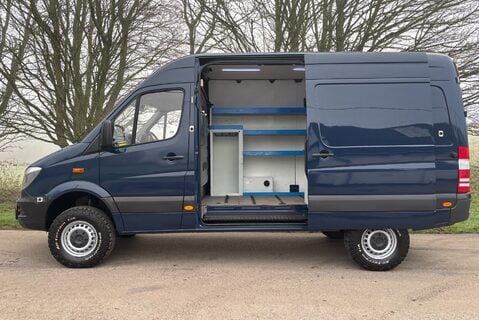 Mercedes-Benz Sprinter 316 Cdi Mwb Hr 4x4 Workshop Van 8