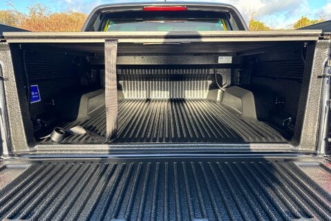 Ford Ranger Wildtrak 213 ps 4x4 Double Cab Pickup - Roller Shutter 12