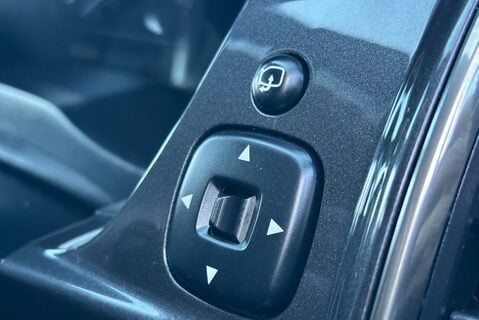 Ford Ranger Wildtrak 213 ps 4x4 Double Cab Pickup - Roller Shutter 41