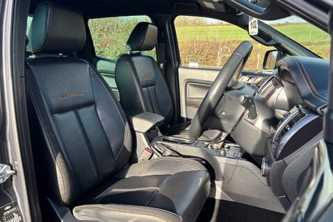 Ford Ranger Wildtrak 213 ps 4x4 Double Cab Pickup - Roller Shutter 4
