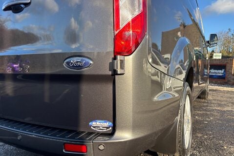 Ford Transit Custom 300 L2 130 ps Limited Panel Van - Upgraded Locks 25