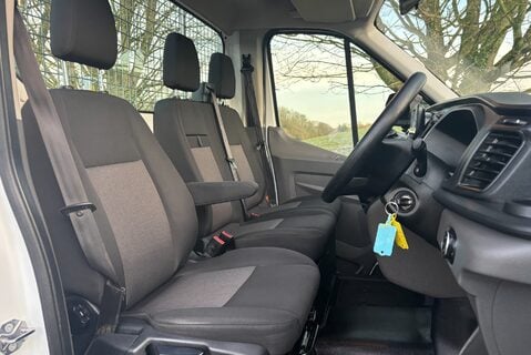 Ford Transit 350 Drw L4 130 ps Single Cab Dropside Truck - 4.2m Body 4