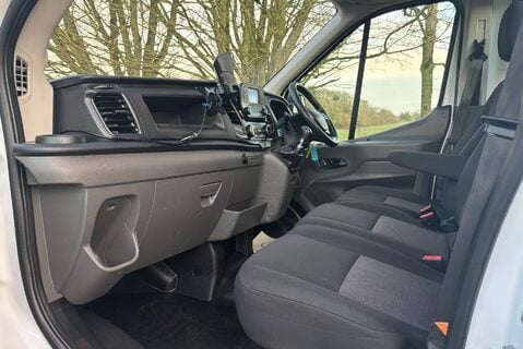Ford Transit 350 Drw L4 130 ps Single Cab Dropside Truck - 4.2m Body 13
