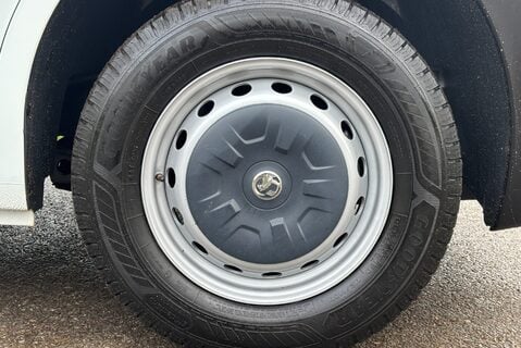 Vauxhall Movano F3500 L3 H1 Double Cab Dropside Truck with Tail Lift - Air Con 29