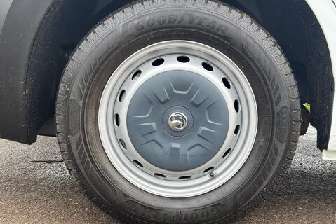 Vauxhall Movano F3500 L3 125ps Crew Cab Tipper - Air Con - New Body 30