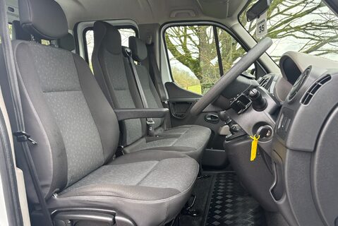 Vauxhall Movano F3500 L3 125ps Crew Cab Tipper - Air Con - New Body 4