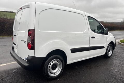 Peugeot Partner 850 S L1 1.6 Hdi 92ps Panel Van - Air Conditioning 2
