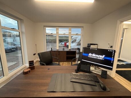 About Ideal Commercials 5