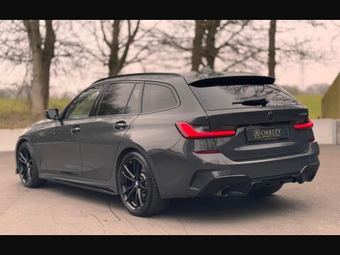 BMW 3 Series 2.0 320d M Sport Pro Edition Touring 2