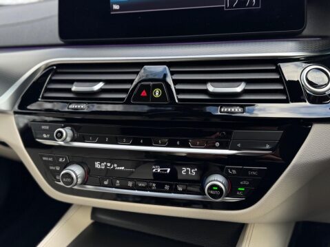 BMW 5 Series 2.0 530e M Sport Saloon 23
