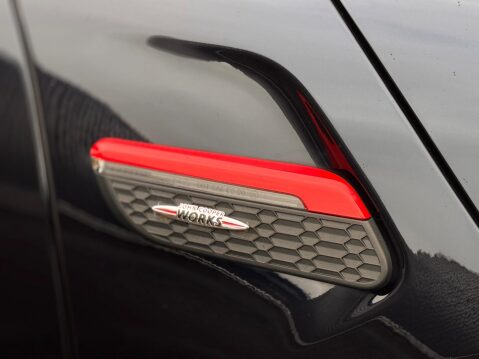 Mini Hatch 2.0 John Cooper Works Euro 6 (s/s) 3dr 52