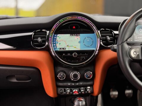 Mini Hatch 2.0 John Cooper Works Euro 6 (s/s) 3dr 4