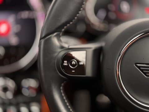 Mini Hatch 2.0 John Cooper Works Euro 6 (s/s) 3dr 40
