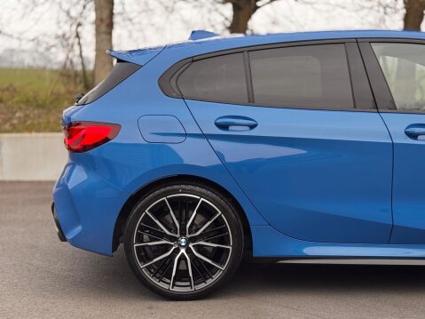 BMW 1 Series 2.0 M135i Auto xDrive Euro 6 (s/s) 5dr 28