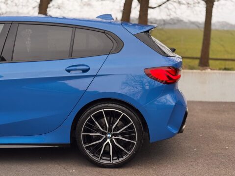 BMW 1 Series 2.0 M135i Auto xDrive Euro 6 (s/s) 5dr 31