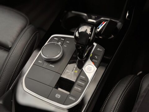 BMW 1 Series 2.0 M135i Auto xDrive Euro 6 (s/s) 5dr 22