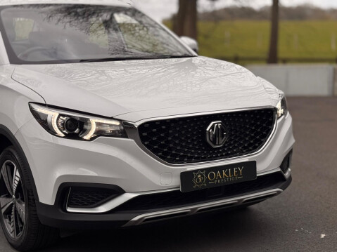 MG ZS 44.5kWh Exclusive Auto 5dr 43