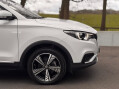 MG ZS 44.5kWh Exclusive Auto 5dr 28