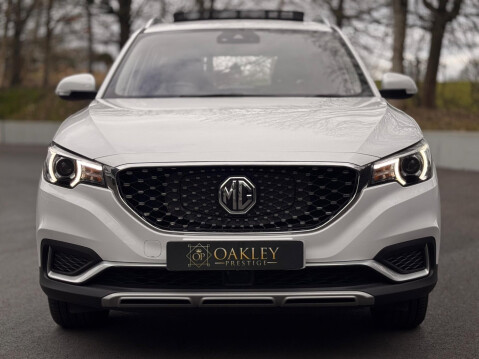 MG ZS 44.5kWh Exclusive Auto 5dr 31