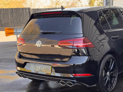 Volkswagen Golf 2.0 TSI R DSG 4Motion Euro 6 (s/s) 5dr 45