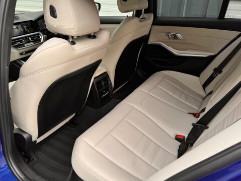 BMW 3 Series 2.0 320i M Sport Auto Euro 6 (s/s) 4dr 49
