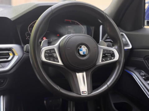 BMW 3 Series 2.0 320i M Sport Auto Euro 6 (s/s) 4dr 16