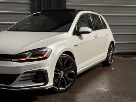 Volkswagen Golf 2.0 TSI GTI Performance DSG Euro 6 (s/s) 5dr 39