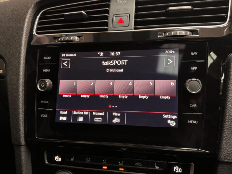Volkswagen Golf 2.0 TSI GTI Performance DSG Euro 6 (s/s) 5dr 30