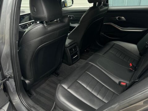 BMW 3 Series 2.0 330e 12kWh M Sport Touring Auto Euro 6 (s/s) 5dr 13