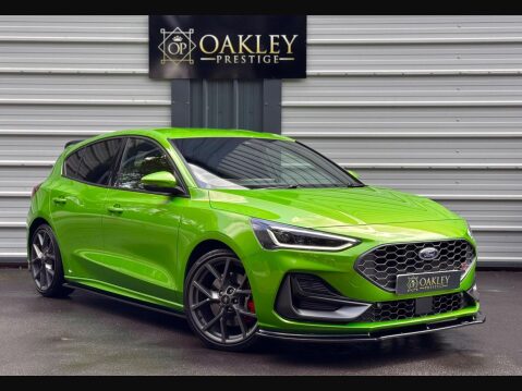 Ford Focus 2.3T EcoBoost ST Euro 6 (s/s) 5dr 1