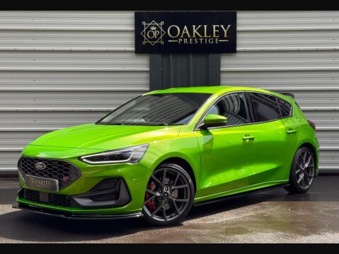 Ford Focus 2.3T EcoBoost ST Euro 6 (s/s) 5dr 9
