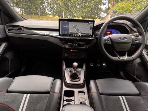 Ford Focus 2.3T EcoBoost ST Euro 6 (s/s) 5dr 13