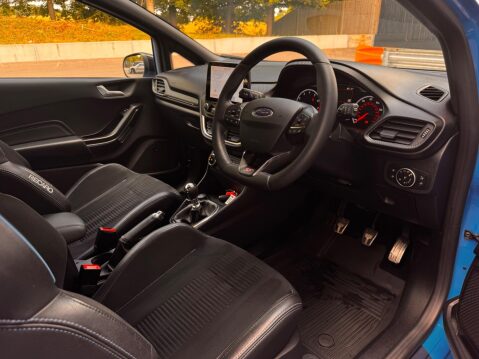Ford Fiesta 1.5T EcoBoost ST Edition Euro 6 (s/s) 3dr 33