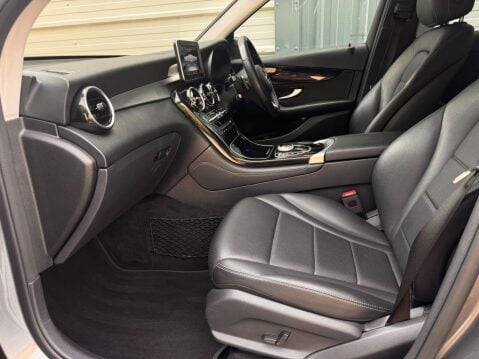 Mercedes-Benz GLC 2.1 GLC220d Urban Edition G-Tronic+ 4MATIC Euro 6 (s/s) 5dr 12