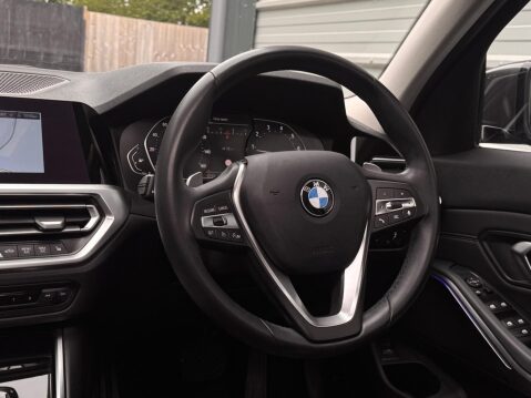 BMW 3 Series 2.0 320i Sport Touring Auto Euro 6 (s/s) 5dr 16