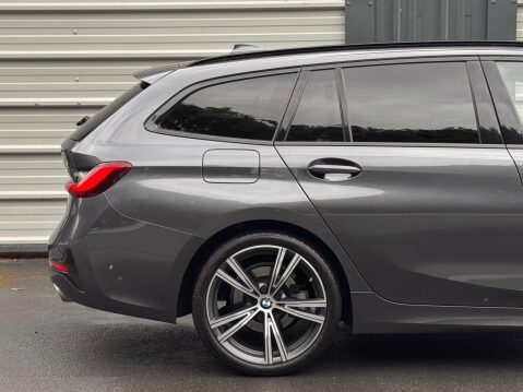 BMW 3 Series 2.0 320i Sport Touring Auto Euro 6 (s/s) 5dr 26