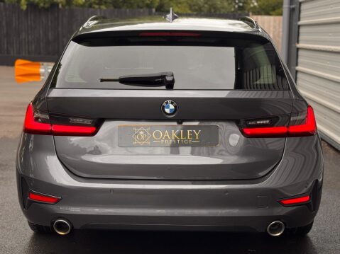 BMW 3 Series 2.0 320i Sport Touring Auto Euro 6 (s/s) 5dr 31