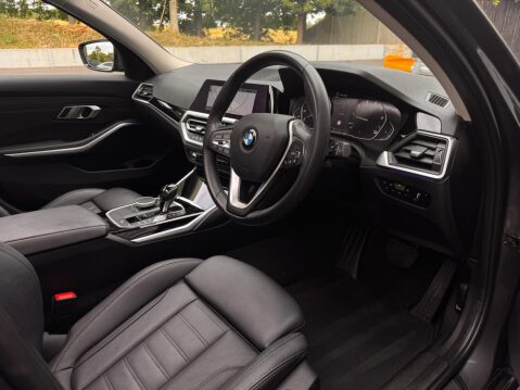 BMW 3 Series 2.0 320i Sport Touring Auto Euro 6 (s/s) 5dr 33