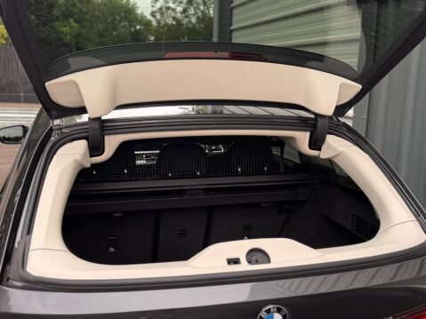 BMW 3 Series 2.0 320i Sport Touring Auto Euro 6 (s/s) 5dr 57
