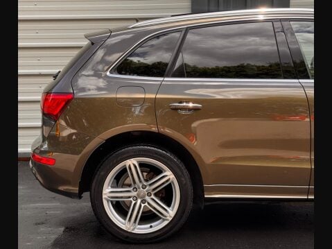 Audi Q5 2.0 TDI S line Plus S Tronic quattro Euro 5 (s/s) 5dr 24