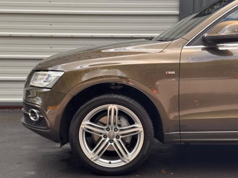 Audi Q5 2.0 TDI S line Plus S Tronic quattro Euro 5 (s/s) 5dr 26