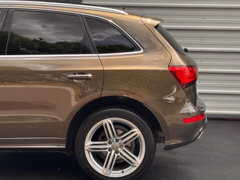 Audi Q5 2.0 TDI S line Plus S Tronic quattro Euro 5 (s/s) 5dr 27